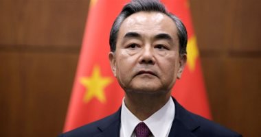 وزير الخارجية الصيني يدعو إلى تعزيز السلام الدائم وممارسة التعددية بشكل فعال