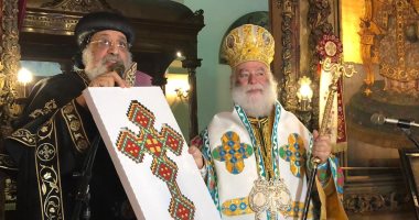 البابا تواضروس يصل كنيسة الروم الأرثوذكس على رأس وفد كنسى للتهنئة بعيد الميلاد