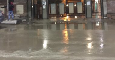 صور.. أمطار غزيرة تضرب محافظة الغربية وطوارئ لشفط المياه