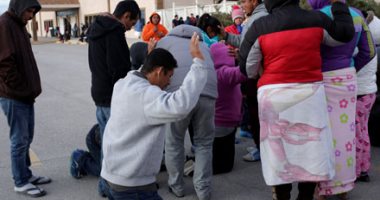 زيادة أعداد المهاجرين على الحدود الأمريكية المكسيكية 