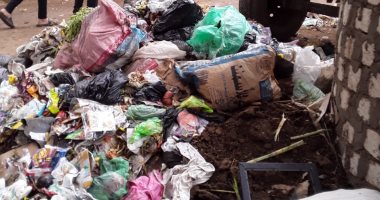 انتشار القمامة بشارع باحثة البادية بروض الفرج بشبرا