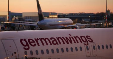إلغاء مئات الرحلات الجوية بسبب إضراب مضيفى طيران بألمانيا 3 أيام