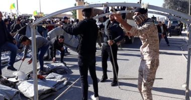 ارتفاع حصيلة الاشتباكات بين الشرطة والمتظاهرين جنوب العراق إلى أربعين مصابا