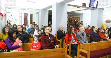 الكنيسة الرسولية بشبرا تحتفل برأس السنة الجديدة 