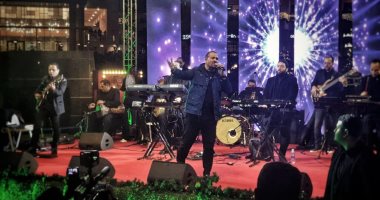 كايرو فيستفال مول يحتفل بالعام الجديد باستضافة حفل غنائى ضخم لهشام عباس