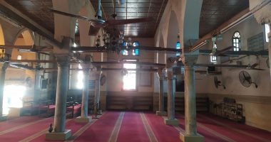 صور.. تفاصيل مشروع ترميم أول مسجد فى مصر وإفريقيا أسسه عمرو بن العاص بالشرقية