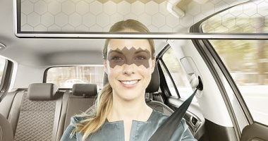شركة ألمانية تستبدل حاجب الشمس بالسيارات بشاشة LCD مزودة بكاميرا 