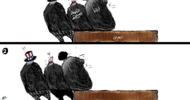 كاريكاتير صحيفة سعودية.. إيران تدمر العراق
