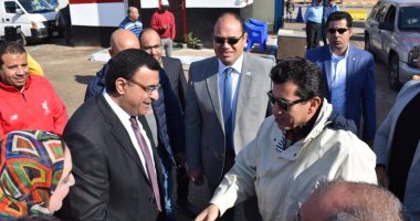 وزير الرياضة يستأنف زياراته لمراكز الشباب بالقاهرة ويبدأ ببدر