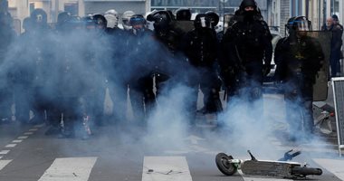 38 يومًا من المظاهرات فى فرنسا.. والنقابات العمالية تتوعد بمزيد من الإضرابات