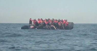 فيديو.. منظمة ألمانية غير حكومية تنقذ أكثر من 100 مهاجر فى البحر المتوسط