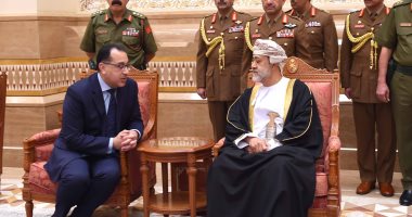 رئيس الوزراء يقدم التعازى للسلطان هيثم بن طارق فى وفاة السلطان قابوس
