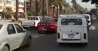 فيديو .. زحام مرورى بشارع الهرم اتجاه الجيزة بسبب زيادة الأحمال