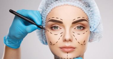 استشارى تجميل يعلن إجراء 13 مليون شخص عمليات تجميل خلال الحظر على مستوى العالم