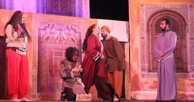 صور.. "رصد خان" و"المواطنة" عروض مسرحية ثقافية متنوعة بالإسكندرية