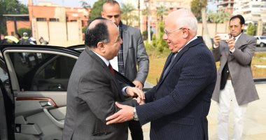 محافظ بورسعيد يستقبل وزير المالية لمتابعة عدد من المشروعات بالمحافظة.. صور