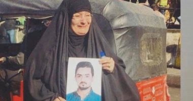 أم مكلومة تبحث عن ابنها المفقود فى شوارع العراق منذ 35 يوم