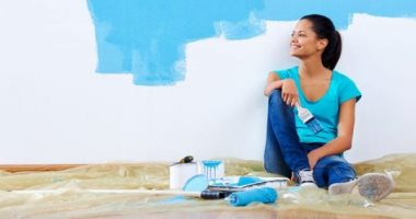 6 نصائح لتقليل ميزانية طلاء جدران المنزل.. "وحد الألوان وادهن بنفسك"