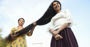 فتاة هندية تدخل موسوعة جينيس بأطول شعر فى العالم بطول 190 سنتيمتر