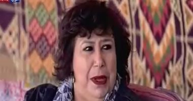 وزيرة الثقافة: تنظيم معسكرات لأبناء المناطق النائية لزيارة معالم مصر