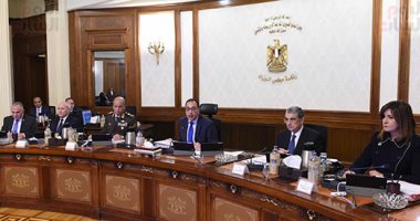 رئيس الوزراء يشيد بافتتاح قاعدة "برنيس" العسكرية: مصدر فخر لكل المصريين