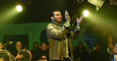 إيهاب توفيق يتعاون مع محمد جمعة ومصطفى قمر وحميد الشاعرى في أغنية سينجل