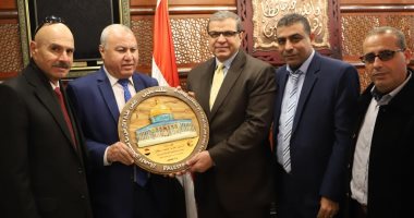 وزير القوى العاملة: القضية الفلسطينية جوهر اهتمامات مصر