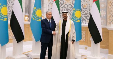 محمد بن زايد يستقبل رئيس كازاخستان لبحث العلاقات الثنائية وتقوية روابط الشراكة