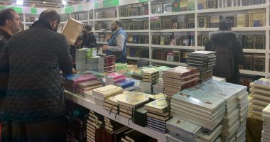 دول الصراع السياسى فى معرض القاهرة الدولى للكتاب رغم الظروف