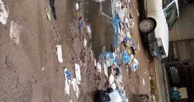 شكوى من تراكم القمامة فى شارعى 16 و19 فى منطقة أكتوبر فى محافظة الإسكندرية