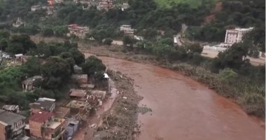 فيديو يرصد الأثار المدمرة لفيضانات البرازيل بعد وفاة 54 شخصا
