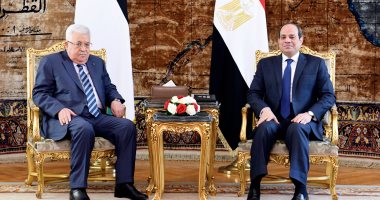 الرئيس الفلسطينى يشكر الرئيس السيسي على جهود مصر للتهدئة وإعمار غزة
