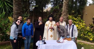 النائب البطريركى للكاثوليك يحتفل بعيد "تقدمة المسيح إلى الهيكل" بالإسكندرية