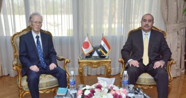 وزير الطيران المدنى يستقبل سفير اليابان بالقاهرة لبحث سبل التعاون