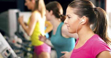 للرياضيين.. الاستماع إلى الموسيقى يجعل التمرين أسهل وأكثر فائدة