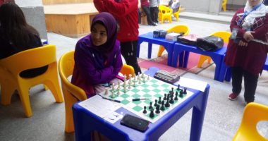 جامعة الزقازيق تفوز بالشطرنج والطالبة المثالية فى أسبوع فتيات الجامعات بالفيوم