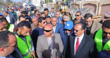 وزير النقل يشهد انطلاق مشروع إعادة رصف وتطوير الطرق المحلية فى 12 محافطة