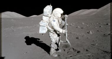 اعرف موعد هبوط رواد فضاء أبولو 17 على سطح القمر وتفاصيل المهمة
