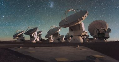 دراسة: الفضائيون قد يتواصلون معنا عبر ضوء النجوم لإرسال رسائل مخفية