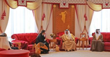ملك البحرين يستقبل وزيرة الإمارات للأمن الغذائى
