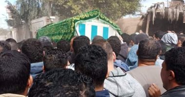 صور.. تشييع جنازة الشهيد أحمد البهنساوى بقرية ميت دمسيس فى الدقهلية