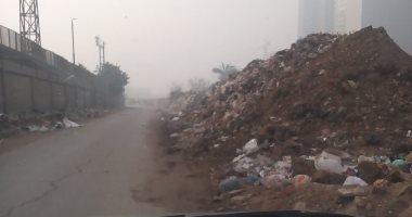 شكوى من تراكم القمامة فى شارع الجسر البرانى التابع لحى دار السلام بالقاهرة