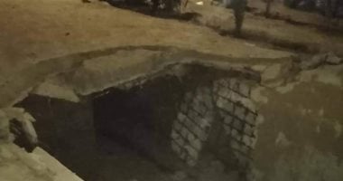 سقوط سقف ملجأ إيواء قديم بأحد شوارع مدينة غارب.. صور 