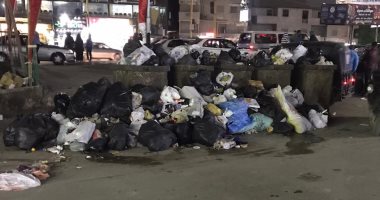 "سيبها علينا".. شكوى من انتشار القمامة بشارع بمنطقة فيصل بالجيزة