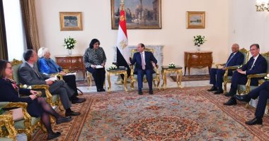 السيسى يستقبل وفد مجموعة الصداقة الفرنسية المصرية بمجلس الشيوخ الفرنسى