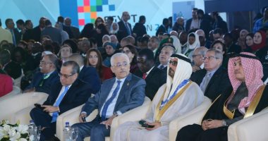 عرض تجارب تطوير التعليم في الشرق الأوسط وأفريقيا في مؤتمر "تعزيز التعلم"