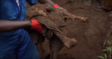 فيديو.. العثور على مقبرة جماعية تضم 6 آلاف جثة ببورندى