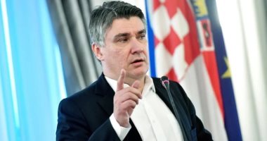 زوران ميلانوفيتش يؤدى القسم رئيسا جديدا لكرواتيا