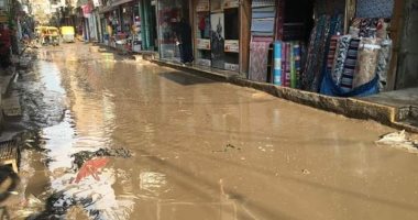 قارئ يناشد المسئولين سرعة التحرك لتصريف مياه الأمطار بشوارع أبو كبير