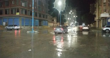 هطول أمطار غزيرة مصحوبة بكرات ثلجية على مدن وقرى محافظة الشرقية